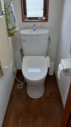 ֍